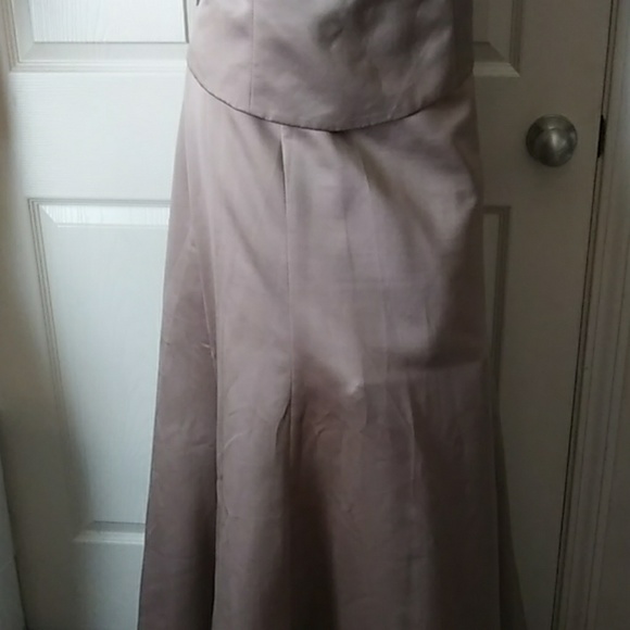 David Bridal's 2 piece Dress with Shawl - Picture 3 of 4